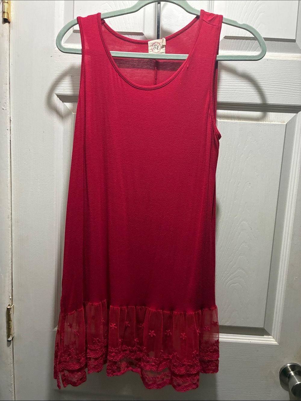 Sleeveless Red Tank Top with Lace Hem